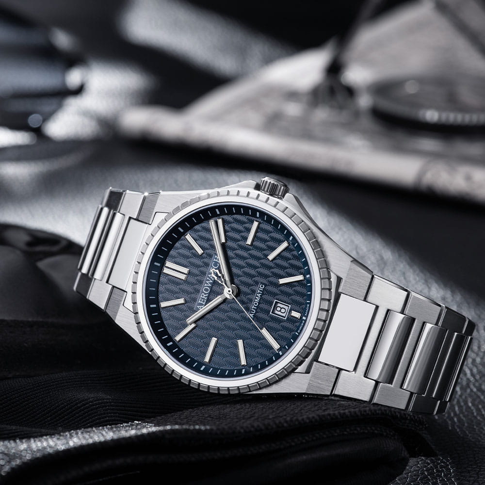 Aerowatch Aerowatch Les Grandes Classiques 60998 AA01 M,  швейцария мужские часы на браслете нержавеющая сталь боковой вид